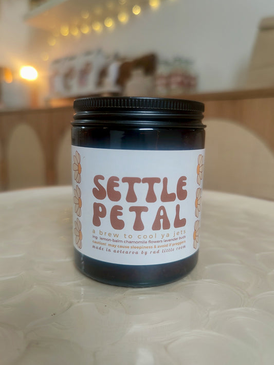 Settle Petal